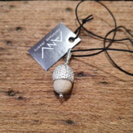 Handgefertigte Eichel Kette silber 925 mit Jaspis Stein