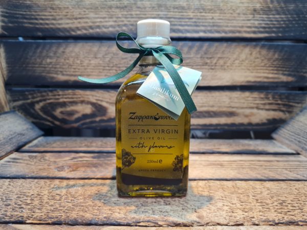 Olivenöl extra nativ mit Basilikum